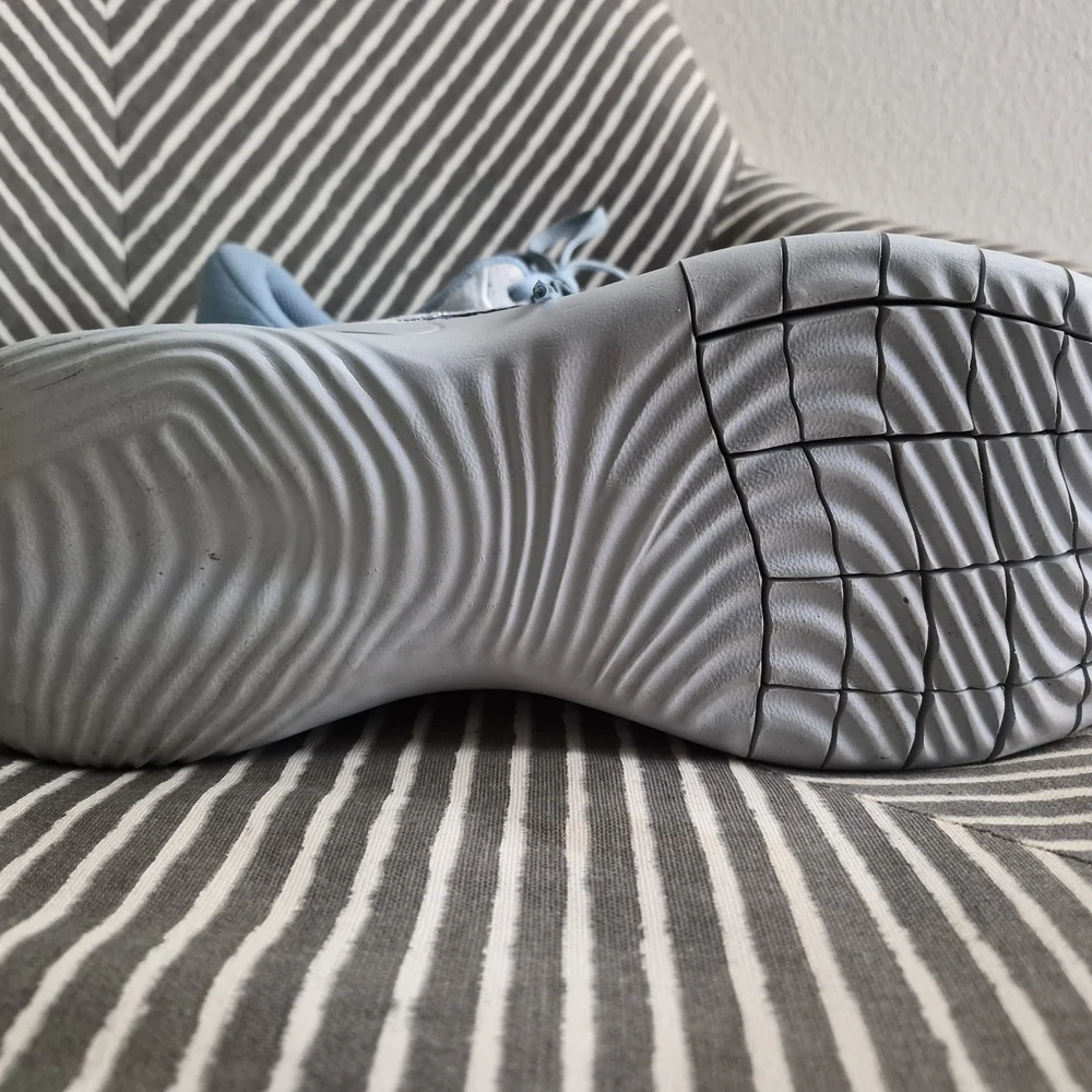 Nike Men's Flex Experience Run 11 Athletic Shoes - Picture 3 of 5